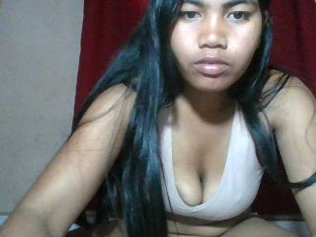Keziah34, live now on BongaCams