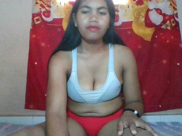 Keziah34 live cam on BongaCams