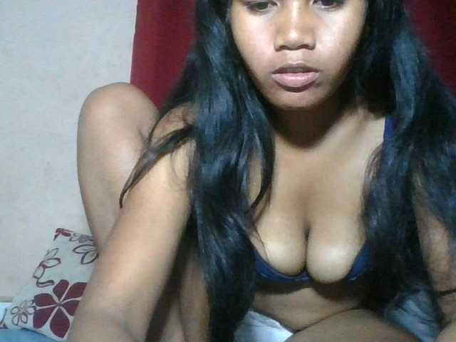 Keziah34 live webcam show