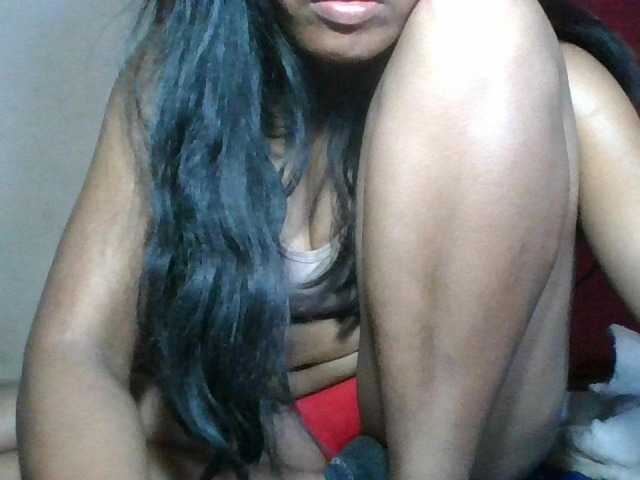 Keziah34 webcam