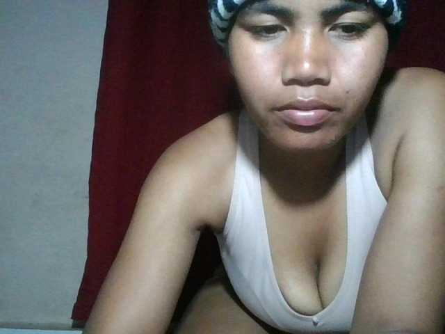 Keziah34 live cam on BongaCams