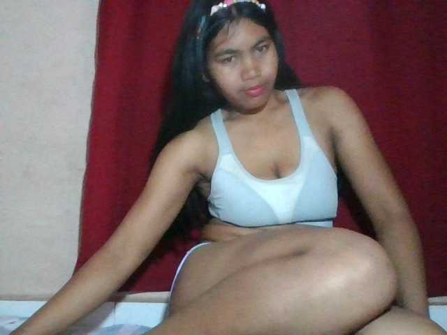 Keziah34 live cam on BongaCams