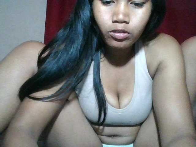 Keziah34 live cam on BongaCams