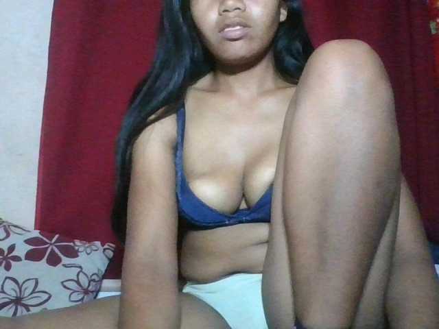 Keziah34 live webcam show