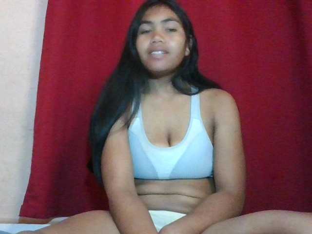 Keziah34 live cam preview