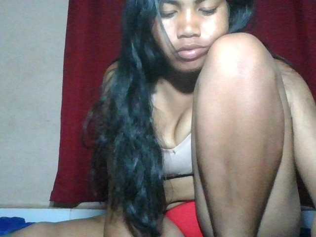 Keziah34 live cam on BongaCams