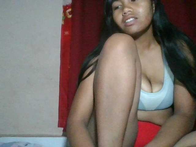Keziah34 live cam preview