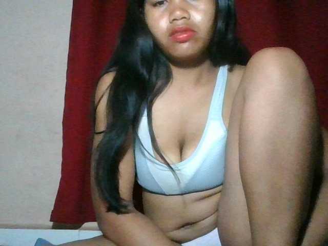 Keziah34 live cam on BongaCams