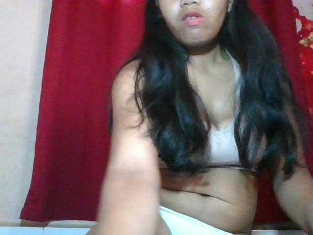 Keziah34 live cam on BongaCams
