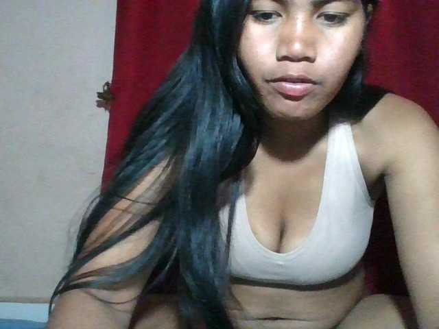 Keziah34 live cam on BongaCams