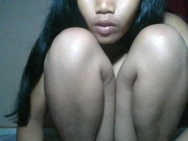 Keziah34 live cam on BongaCams