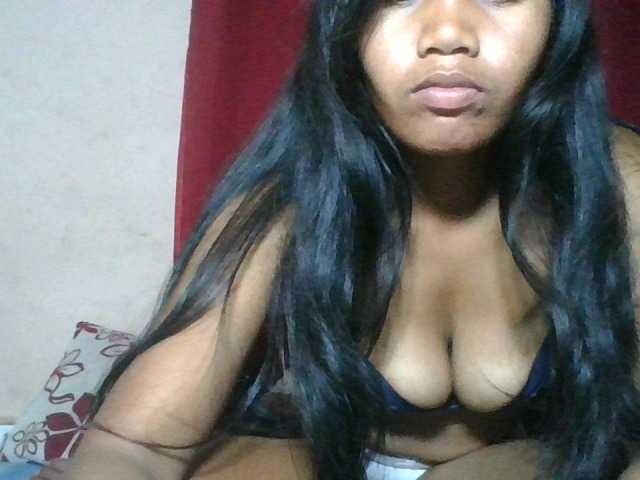 Keziah34 live webcam show