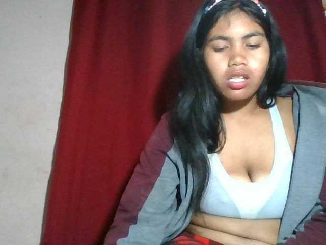 Keziah34 live cam preview
