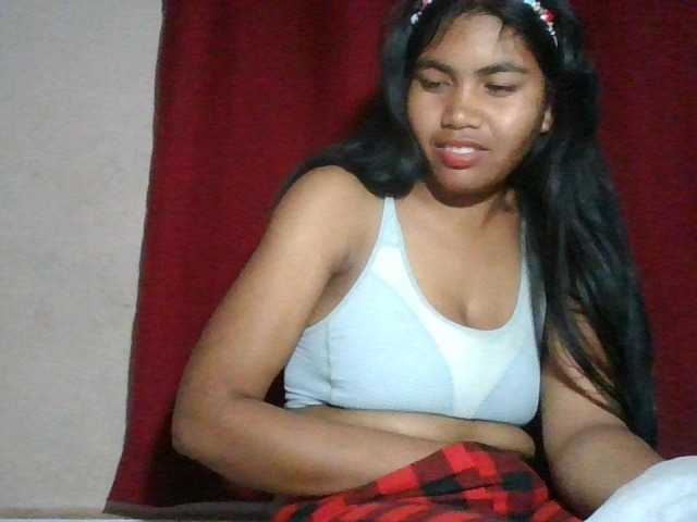 Keziah34 live cam preview