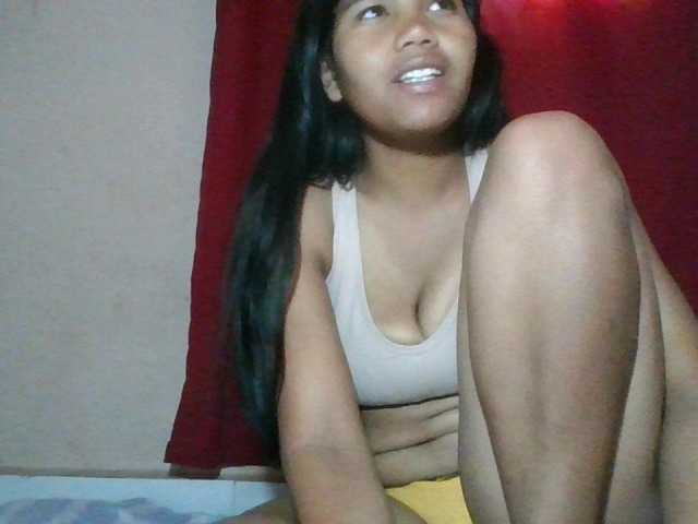 Keziah34, live now on BongaCams