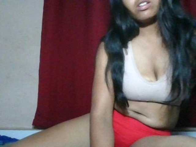 Keziah34 live cam preview