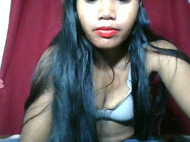 Keziah34 live cam on BongaCams
