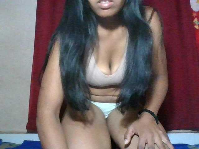 Keziah34 live cam preview