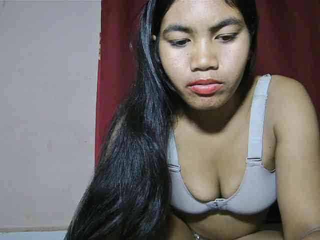 Keziah34 webcam