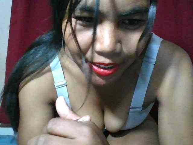 Keziah34 webcam