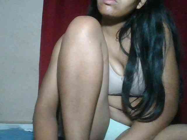 Keziah34 webcam
