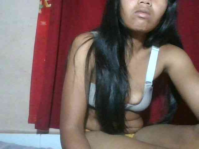 Keziah34 webcam
