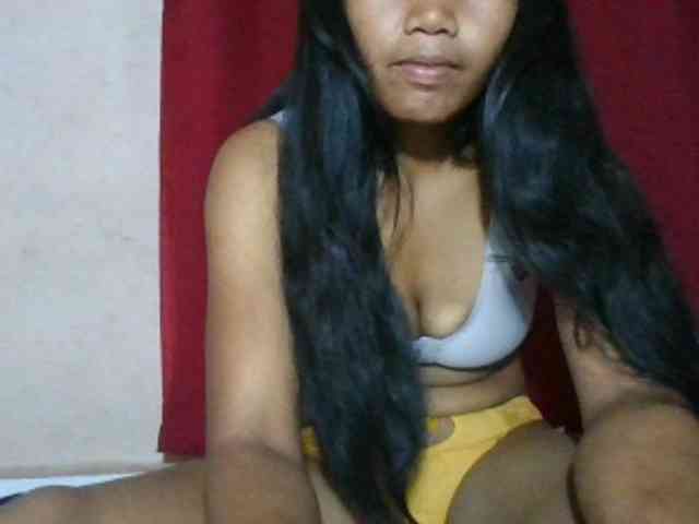 Keziah34 webcam