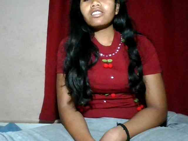 Keziah34 webcam