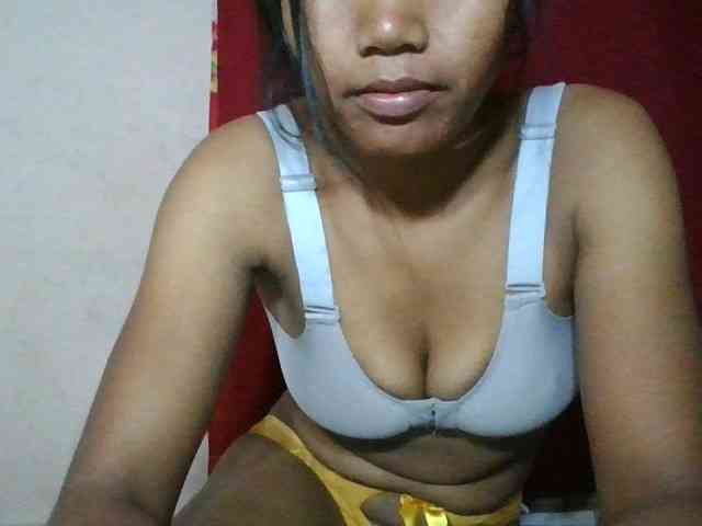 Keziah34 webcam