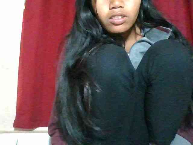 Keziah34 webcam