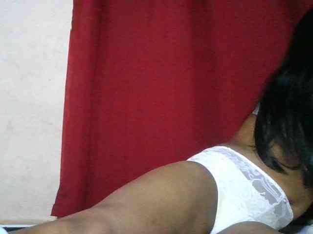 Keziah34 webcam