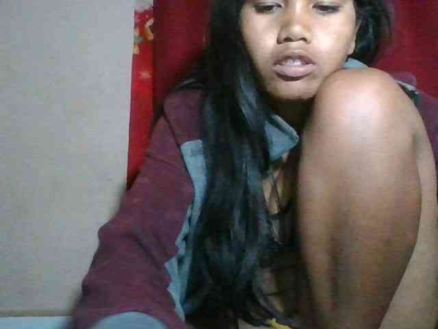 Keziah34 webcam