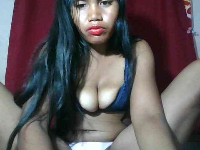 Keziah34 webcam