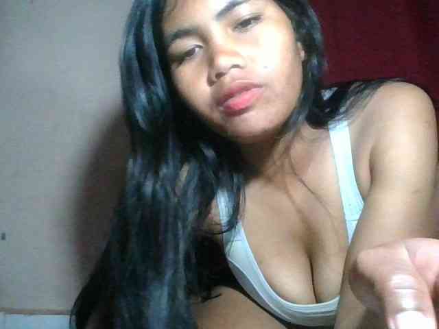 Keziah34 webcam