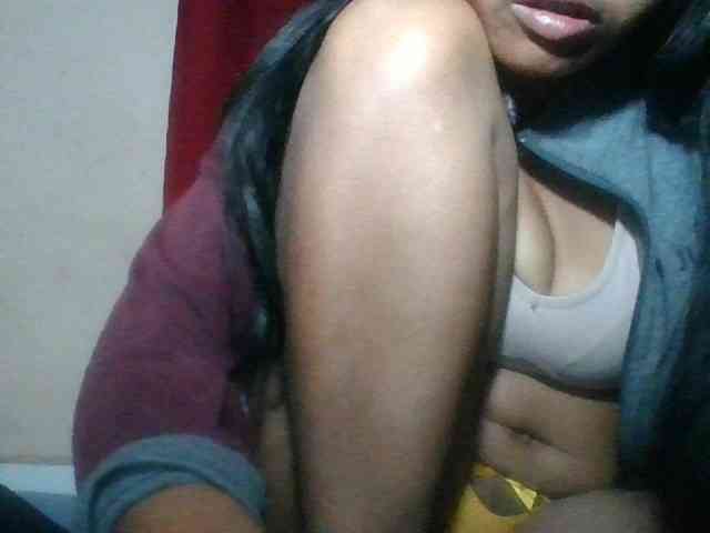 Keziah34 webcam