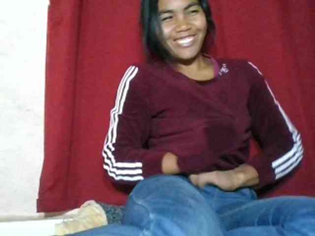 Keziah34 webcam
