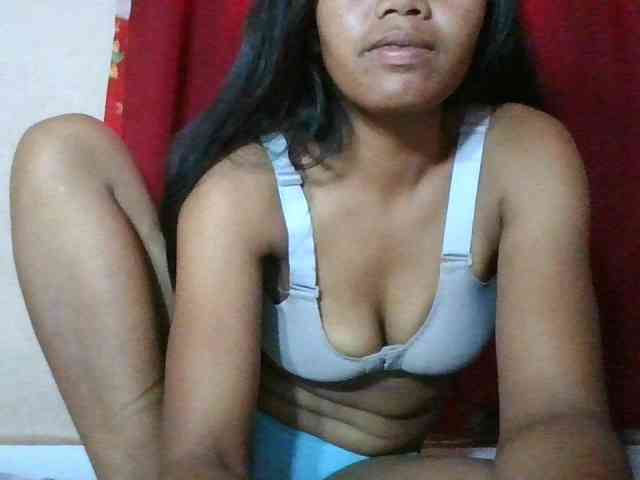 Keziah34 webcam