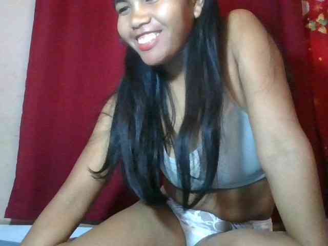 Keziah34 webcam