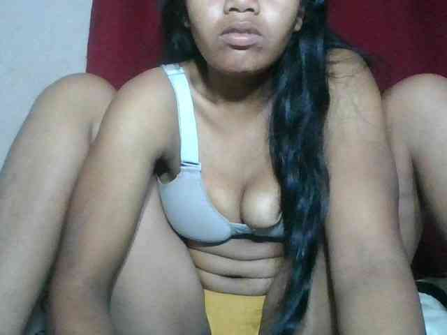 Keziah34 webcam