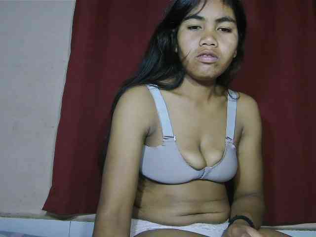 Keziah34 webcam