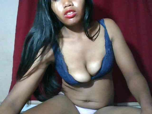 Keziah34 webcam