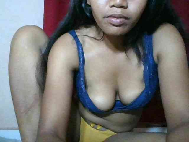 Keziah34 webcam
