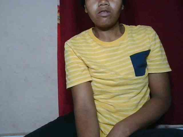 Keziah34 webcam
