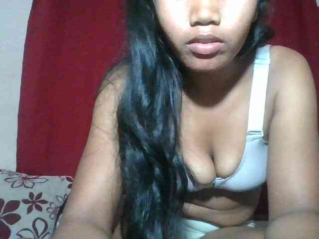 Keziah34 webcam