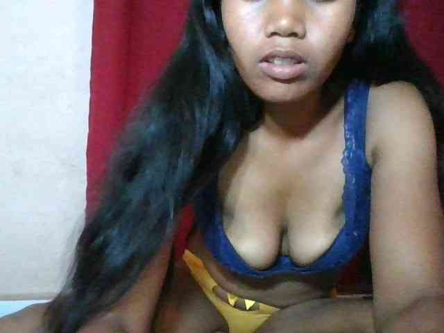 Keziah34 webcam