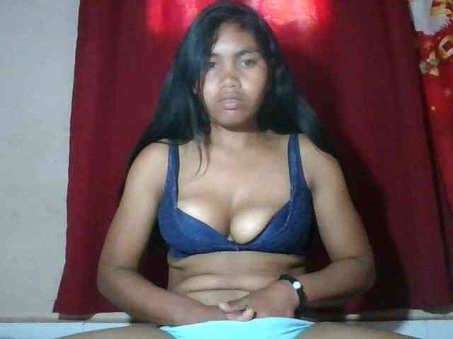 Keziah34 webcam