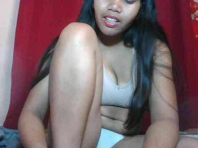 Modelo: Keziah34