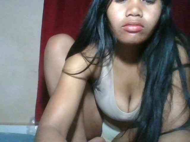 Keziah34 webcam