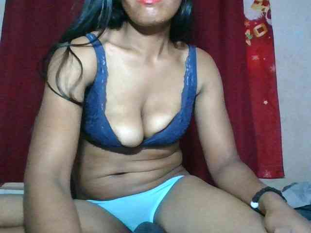 Keziah34 webcam