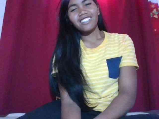 Keziah34 webcam